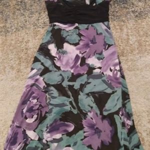 Studio Y small floral dress